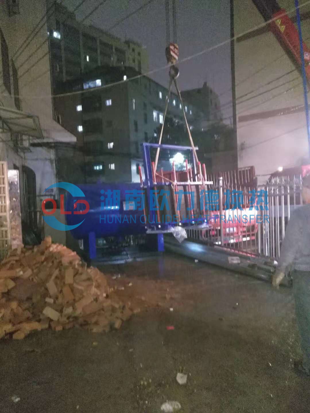 板式換熱器,板式換熱器機組,鈦材板式換熱器,板式冷凝器,全焊接板式換熱器,釬焊板式換熱器,衛生級板式換熱器,寬流道板式換熱器,容積式換熱器,盤管換熱,換熱設備,板式冷卻器,換熱器廠家,換熱設備